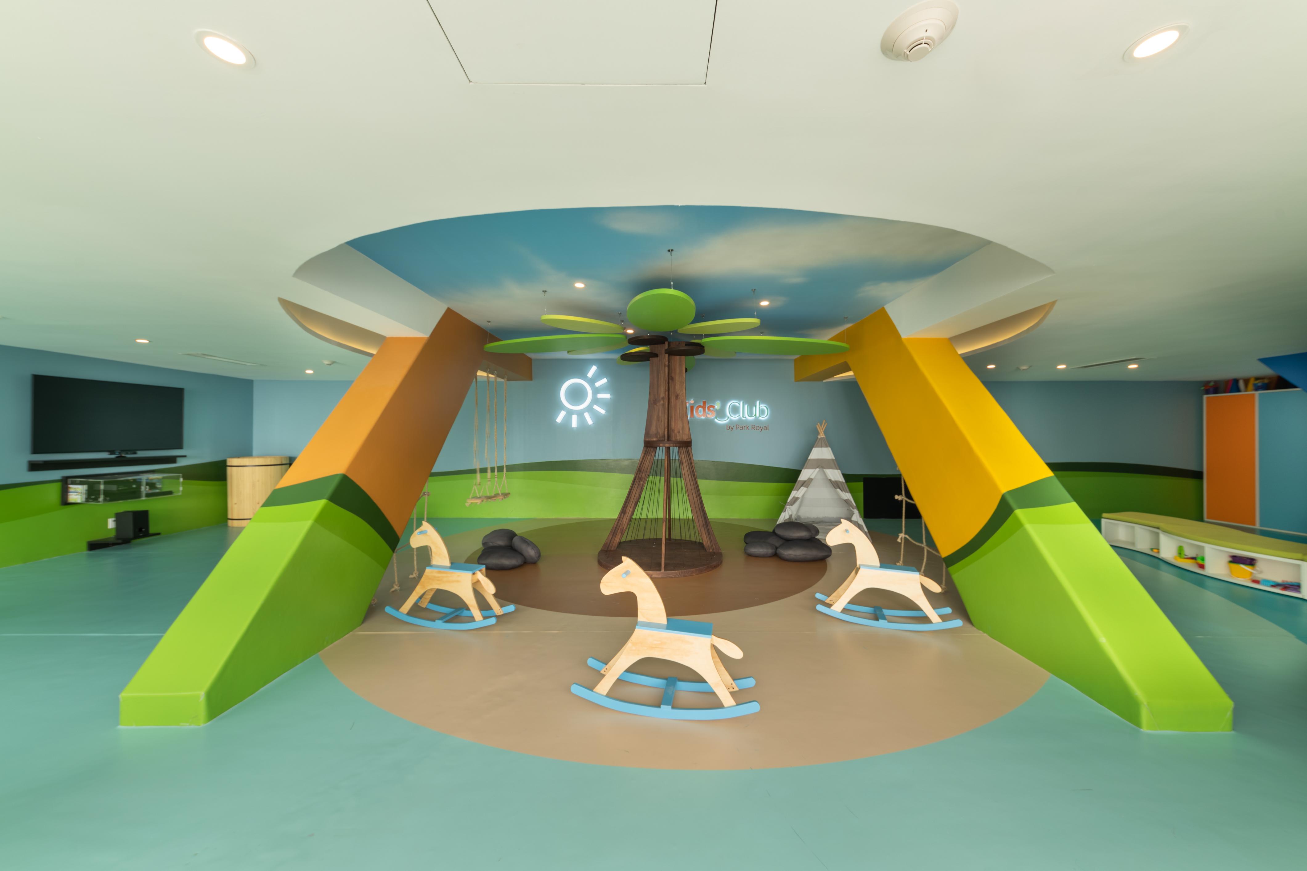 Grand Park Royal Puerto Vallarta Buitenkant foto The Children's Hospital at Queen Mary Hospital